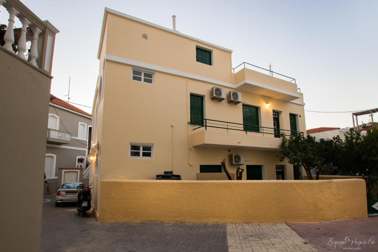 Pier Apartments Kárpathosz Kültér fotó