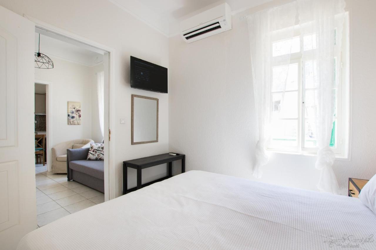 Pier Apartments Kárpathosz Kültér fotó