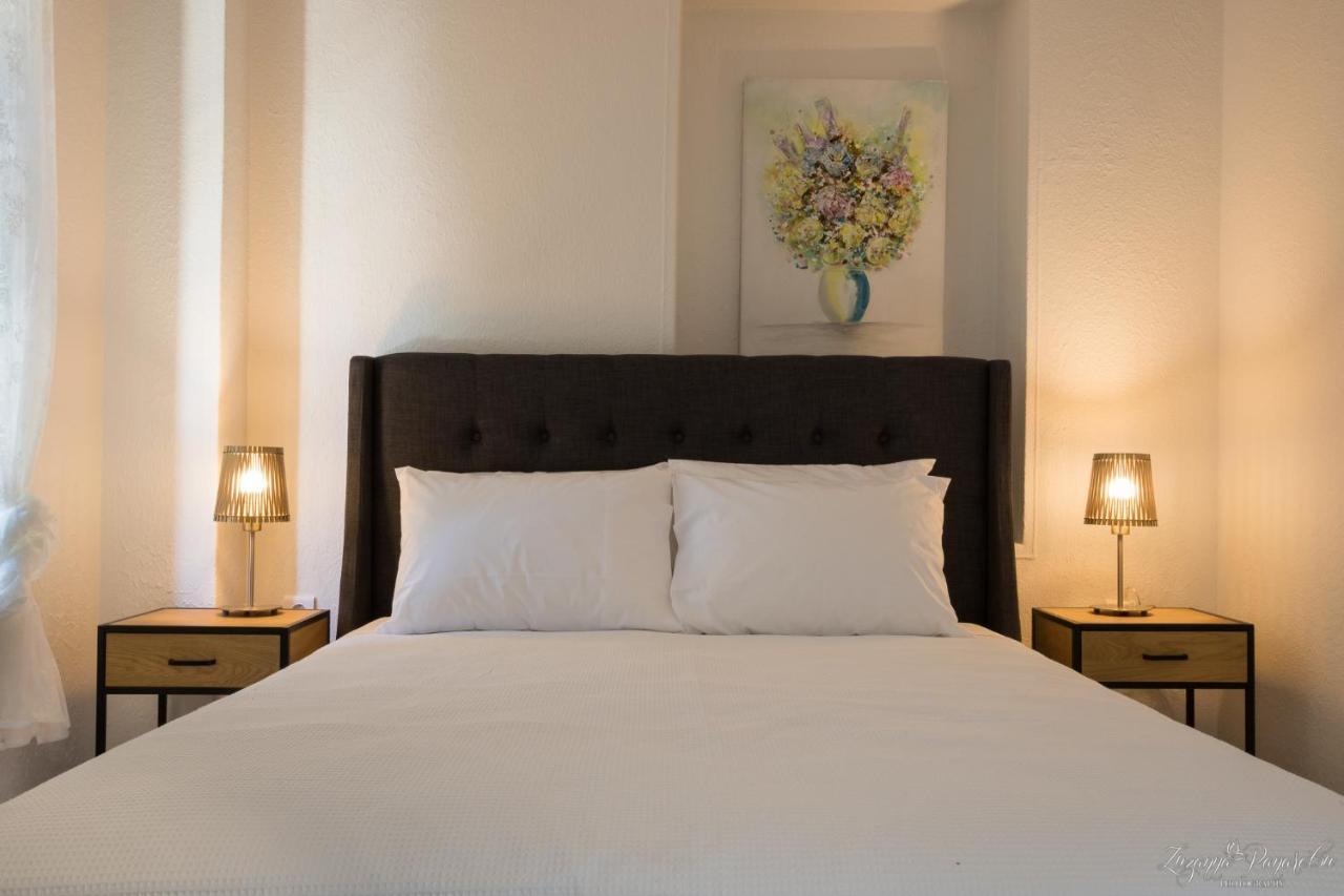 Pier Apartments Kárpathosz Kültér fotó