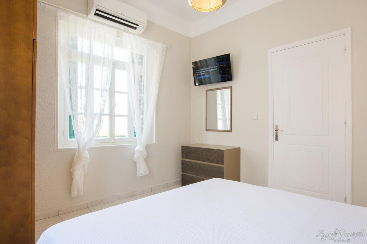 Pier Apartments Kárpathosz Kültér fotó