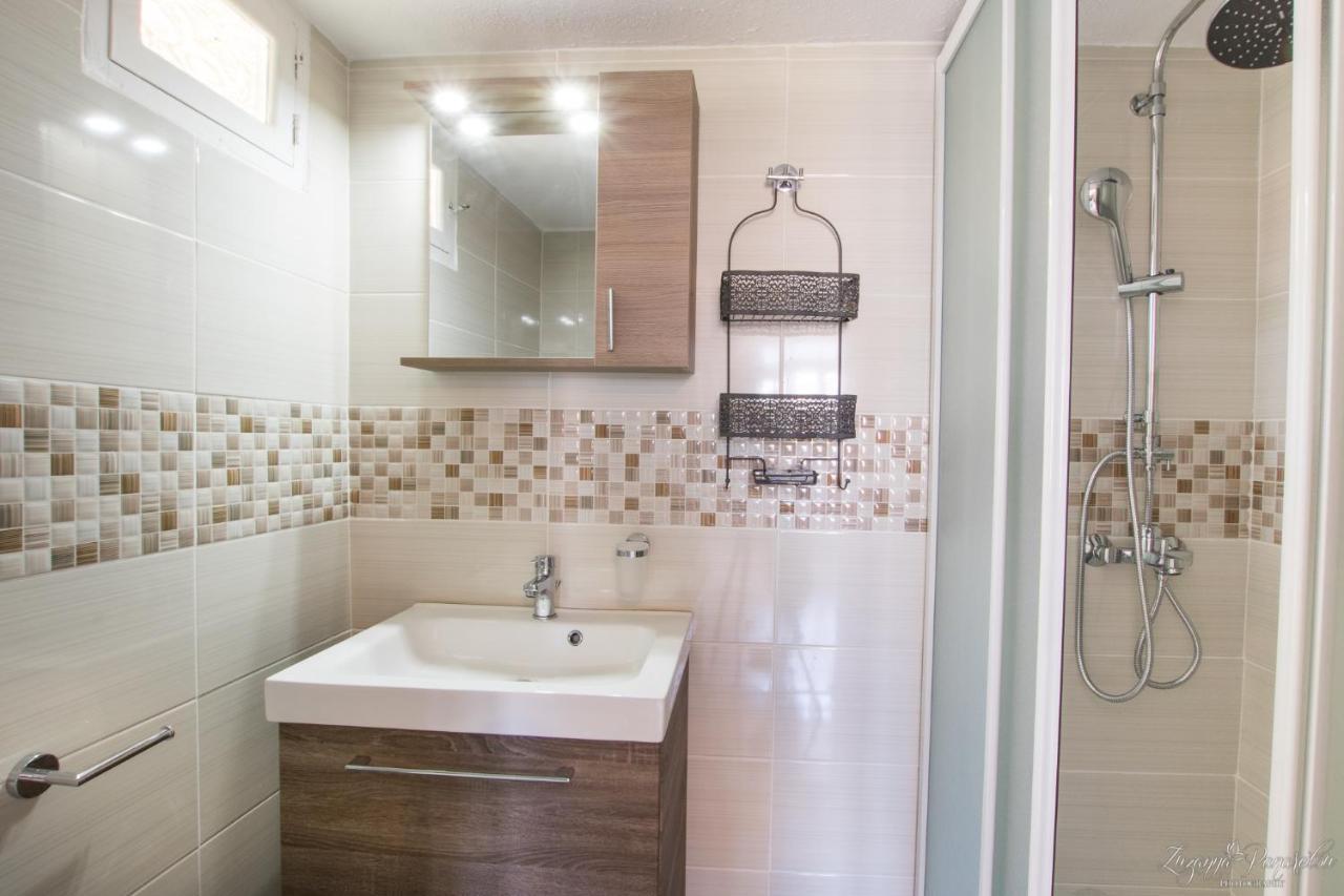 Pier Apartments Kárpathosz Kültér fotó
