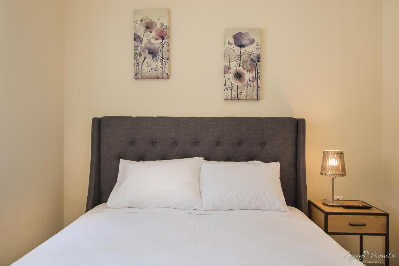 Pier Apartments Kárpathosz Kültér fotó