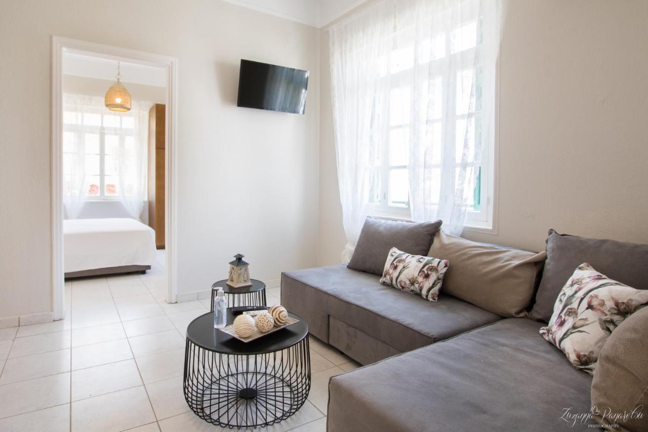 Pier Apartments Kárpathosz Kültér fotó