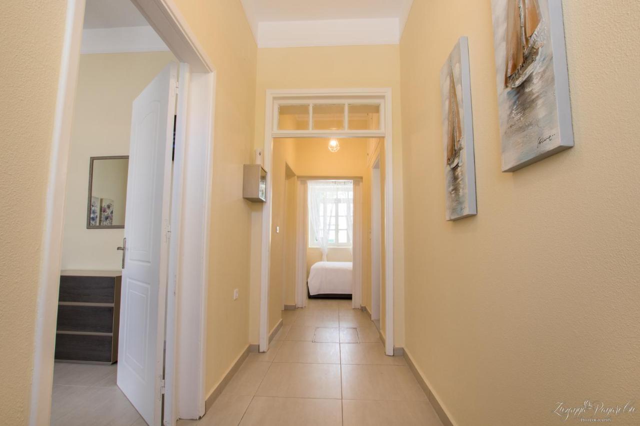 Pier Apartments Kárpathosz Kültér fotó