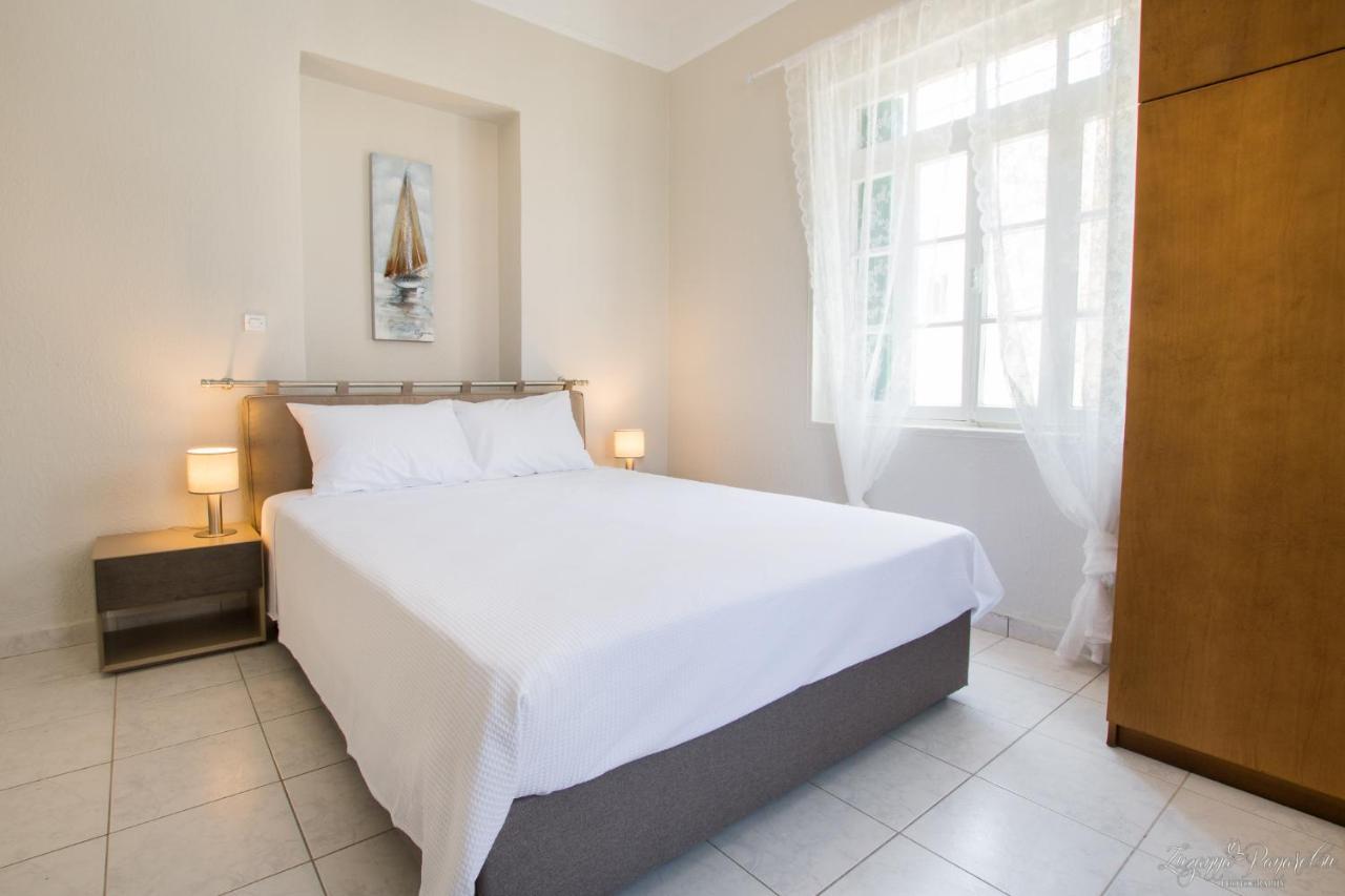 Pier Apartments Kárpathosz Kültér fotó