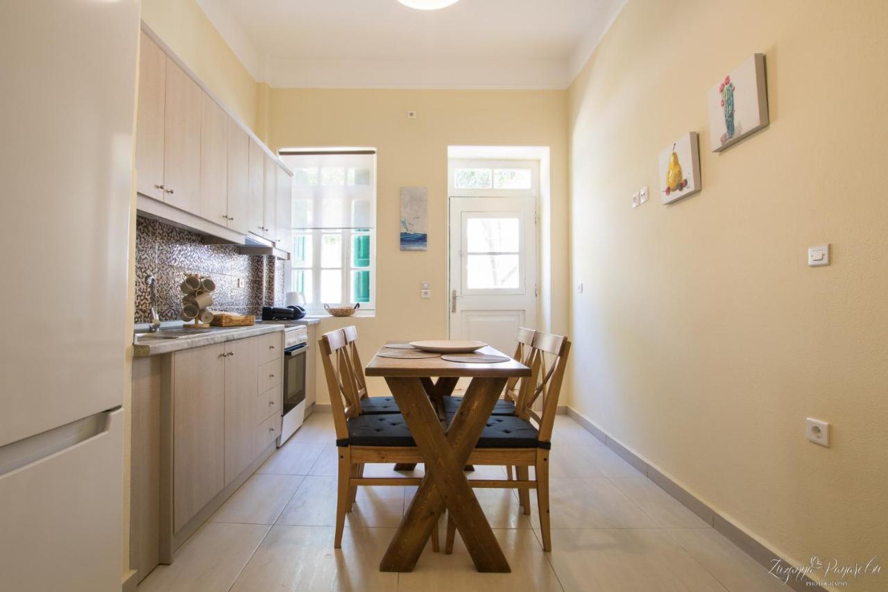 Pier Apartments Kárpathosz Kültér fotó