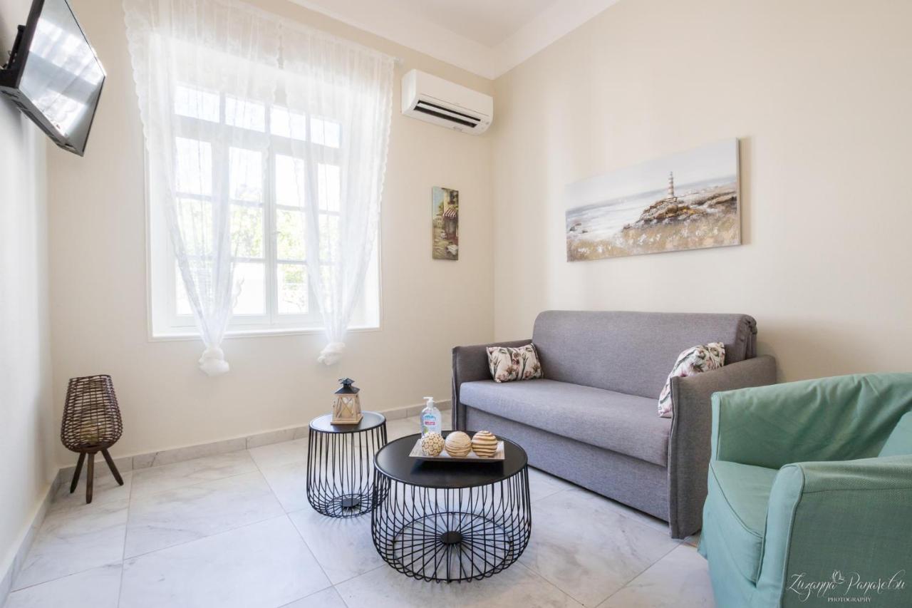 Pier Apartments Kárpathosz Kültér fotó