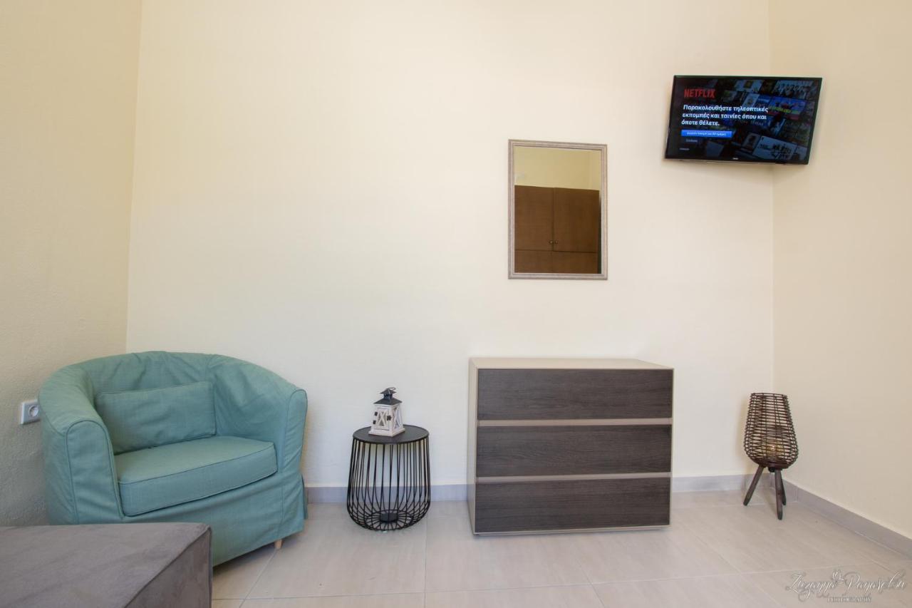 Pier Apartments Kárpathosz Kültér fotó